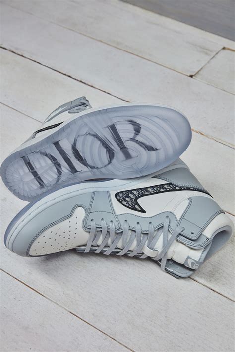 black dior nike|how much are nike dior.